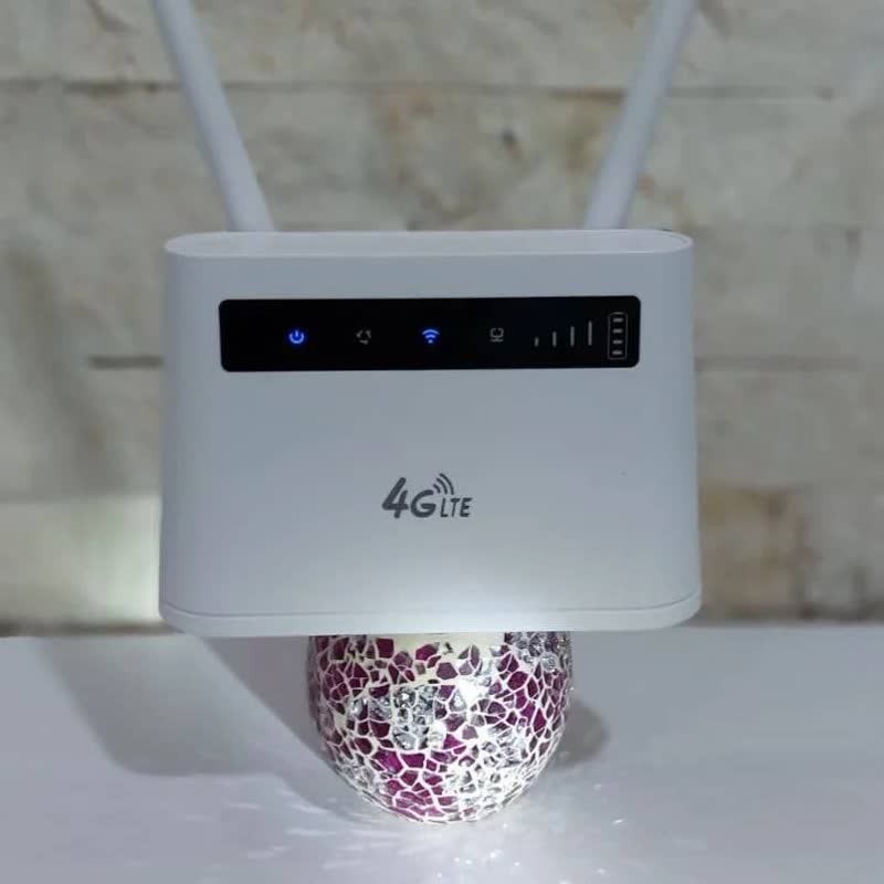 مودم سیمکارتی آنلاک 4G باتری دار 2 آنتن مدل R102